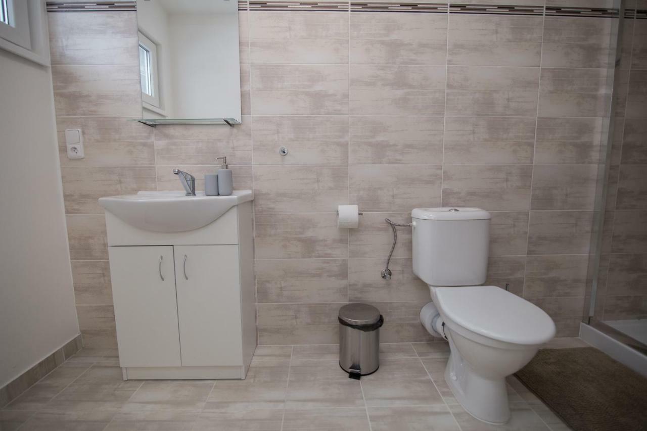 Apartment Sarka Hostka  Exterior photo
